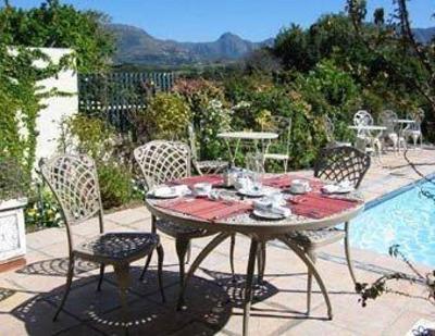 фото отеля Paradiso Guesthouse & Self Catering Cottage