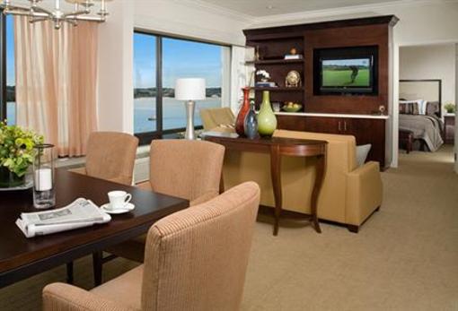 фото отеля Crowne Plaza Hotel Old Town Alexandria