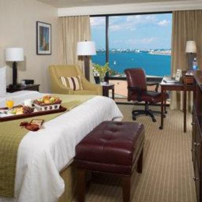 фото отеля Crowne Plaza Hotel Old Town Alexandria