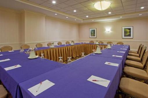 фото отеля Crowne Plaza Hotel Old Town Alexandria