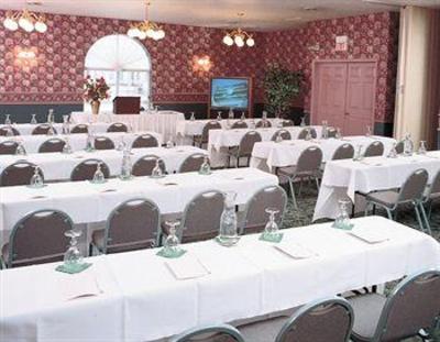 фото отеля Wintergreen Resort Wisconsin Dells