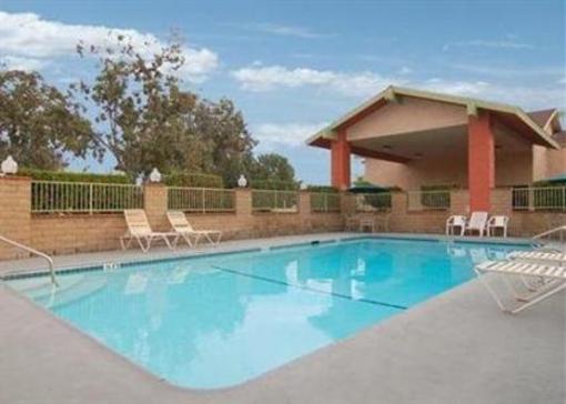 фото отеля Econo Lodge North Anaheim
