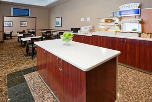 фото отеля Holiday Inn Express Minneapolis Downtown Convention Center