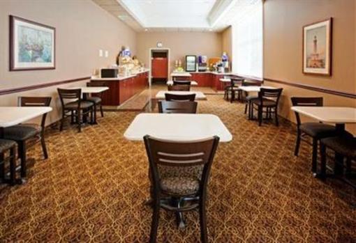фото отеля Holiday Inn Express Minneapolis Downtown Convention Center