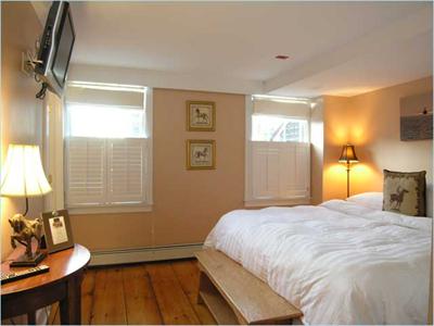 фото отеля Pearls Boutique Hotel Newport
