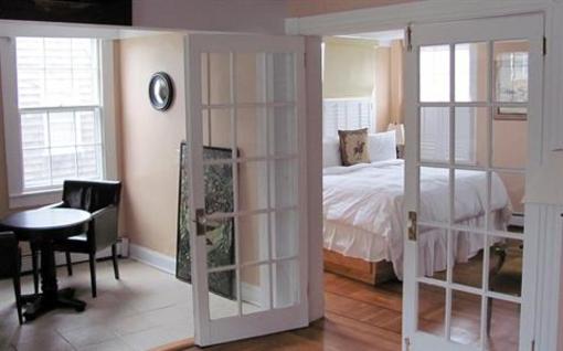 фото отеля Pearls Boutique Hotel Newport