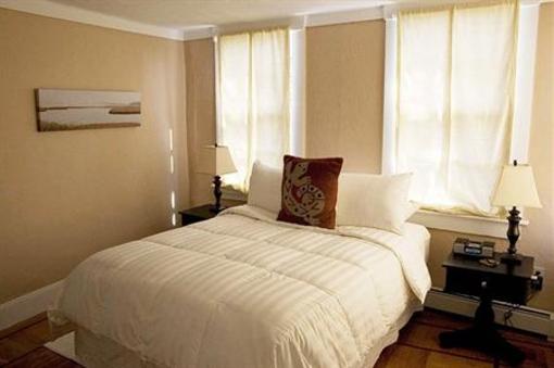 фото отеля Pearls Boutique Hotel Newport