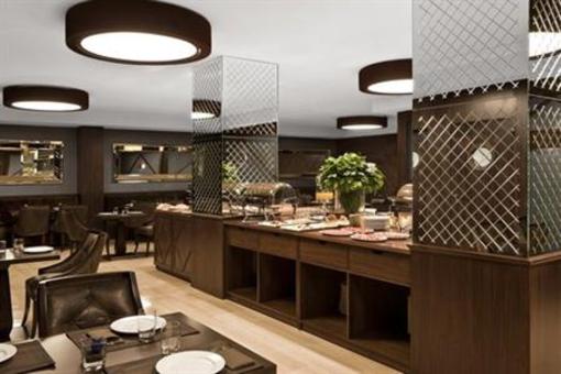 фото отеля Hotel Claridge