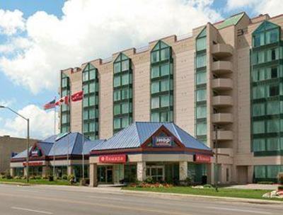 фото отеля Ramada Niagara Falls