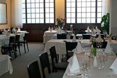 фото отеля Hotel Alfa Birsfelden