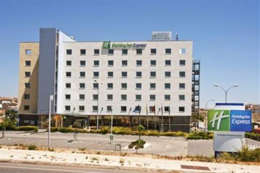 фото отеля Holiday Inn Expres Lisbon Oeiras