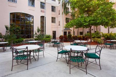 фото отеля Staybridge Suites Fort Lauderdale Plantation