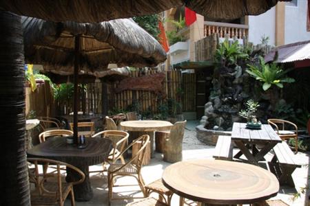 фото отеля La Charica Inn