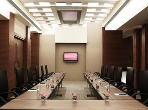 фото отеля Vivanta By Taj Hotel Panaji
