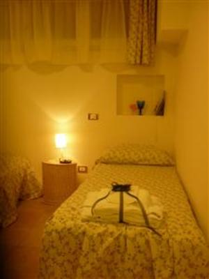 фото отеля B&B Cagliari Villafiorita