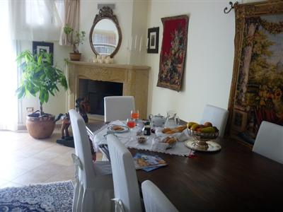 фото отеля B&B Cagliari Villafiorita