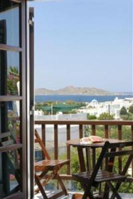 фото отеля Sunrise Apartments Naoussa