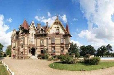 фото отеля Chateau de la Rapee