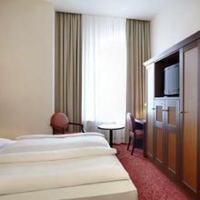 фото отеля Hotel Hafen Hamburg