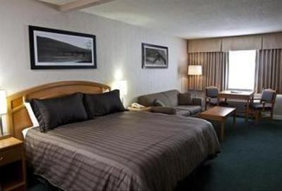 фото отеля Sandman Inn Revelstoke