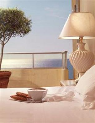 фото отеля Divani Apollon Palace & Spa Hotel Vouliagmeni