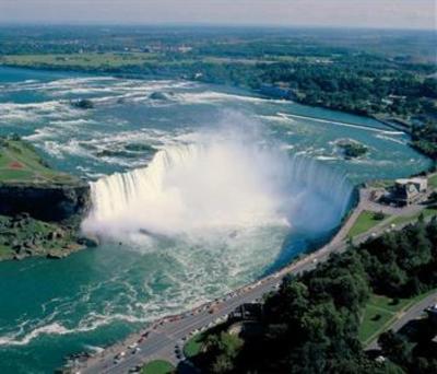 фото отеля Embassy Suites by Hilton Niagara Falls Fallsview Hotel