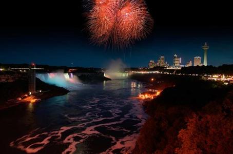 фото отеля Embassy Suites by Hilton Niagara Falls Fallsview Hotel