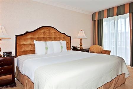фото отеля Holiday Inn Laguna Beach