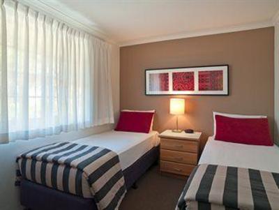 фото отеля Medina Classic Hotel Canberra