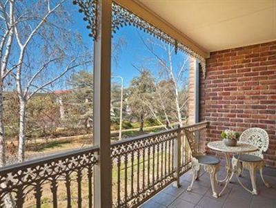фото отеля Medina Classic Hotel Canberra