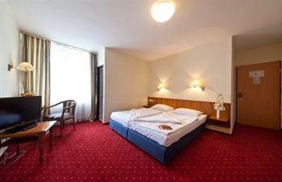 фото отеля Leonet Hotel