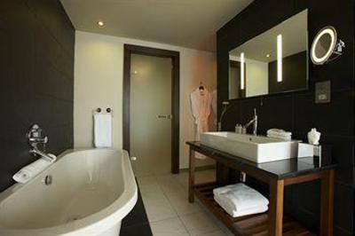 фото отеля Abode Chester