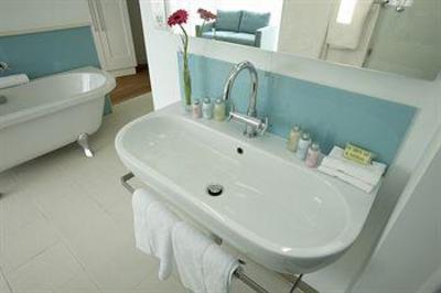 фото отеля Abode Chester