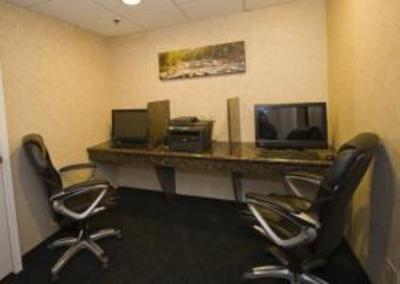 фото отеля Best Western Landmark Inn Park City