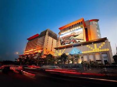 фото отеля Nagaworld Hotel Phnom Penh