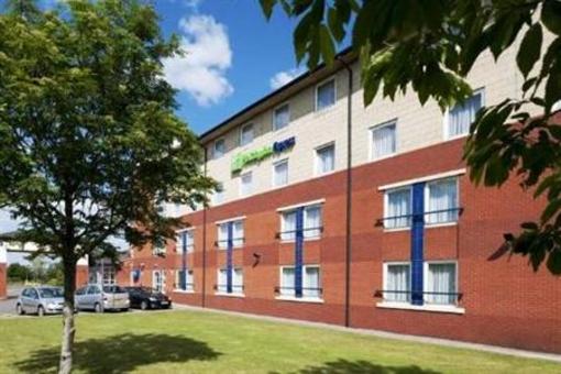 фото отеля Holiday Inn Express Burton-upon-Trent