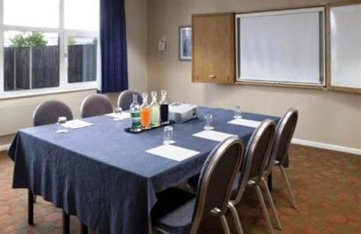 фото отеля Holiday Inn Express Burton-upon-Trent