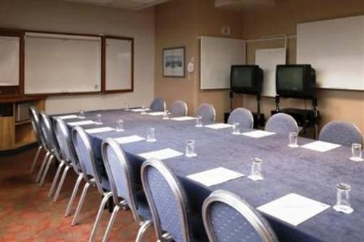 фото отеля Holiday Inn Express Burton-upon-Trent