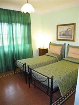 фото отеля Sani Tourist House Bed & Breakfast Florence