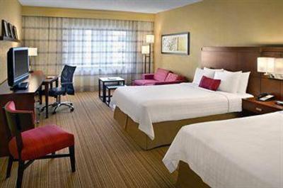фото отеля Courtyard Jersey City Newport