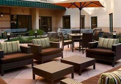 фото отеля Courtyard Jersey City Newport