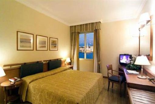 фото отеля Jolly dello Stretto Palace Hotel