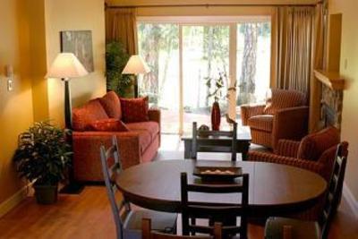 фото отеля Oceanside Village Resort