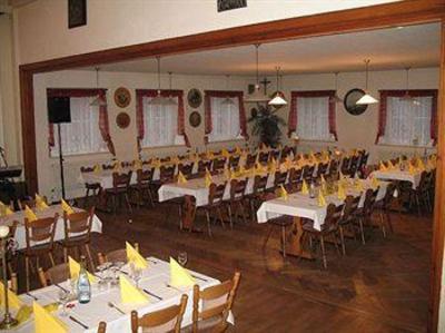фото отеля Hotel Gasthof Zur Post Wolfegg