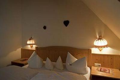 фото отеля Hotel Gasthof Zur Post Wolfegg
