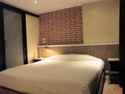 фото отеля Bourbon St. Boutique Hotel