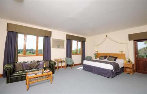 фото отеля Suffolk Hotel