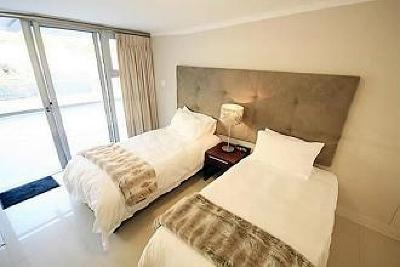 фото отеля The Crystal Camps Bay Apartment Cape Town