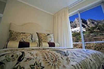 фото отеля The Crystal Camps Bay Apartment Cape Town