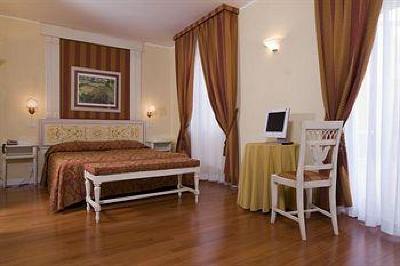 фото отеля Tuder Hotel Todi